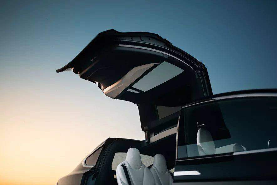 Tesla Model X Innenraum & Kofferraum